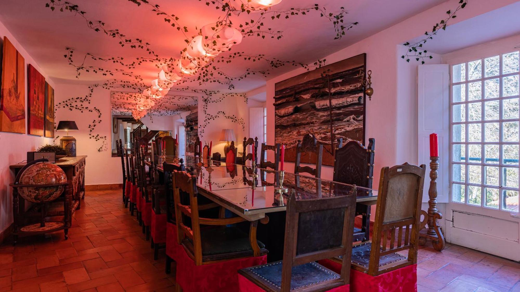 Sintra Wow - Unique Double Smart Room In 17Th Century Palace! Hot Tub, Snooker, Bbq, Ps5, Sauna, Gym Ngoại thất bức ảnh