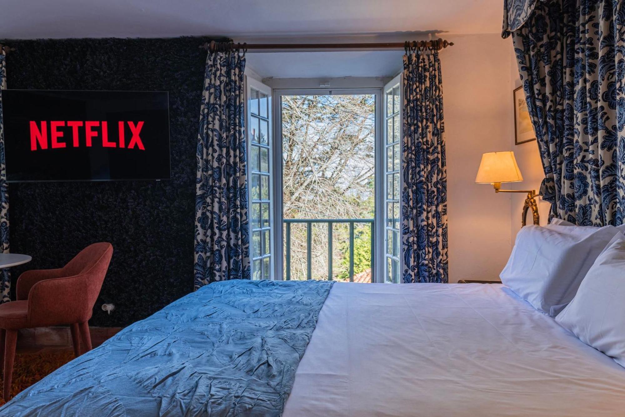 Sintra Wow - Unique Double Smart Room In 17Th Century Palace! Hot Tub, Snooker, Bbq, Ps5, Sauna, Gym Ngoại thất bức ảnh