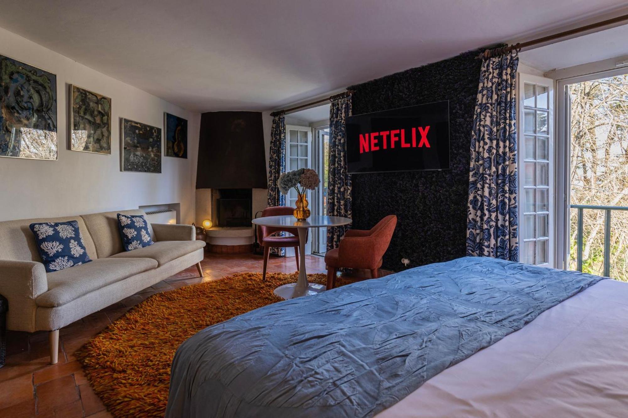 Sintra Wow - Unique Double Smart Room In 17Th Century Palace! Hot Tub, Snooker, Bbq, Ps5, Sauna, Gym Ngoại thất bức ảnh