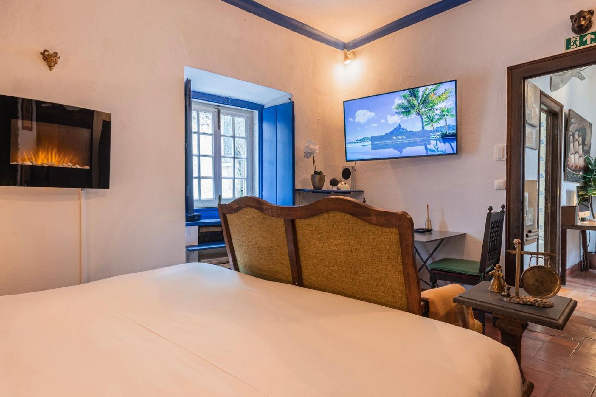 Sintra Wow - Unique Double Smart Room In 17Th Century Palace! Hot Tub, Snooker, Bbq, Ps5, Sauna, Gym Ngoại thất bức ảnh