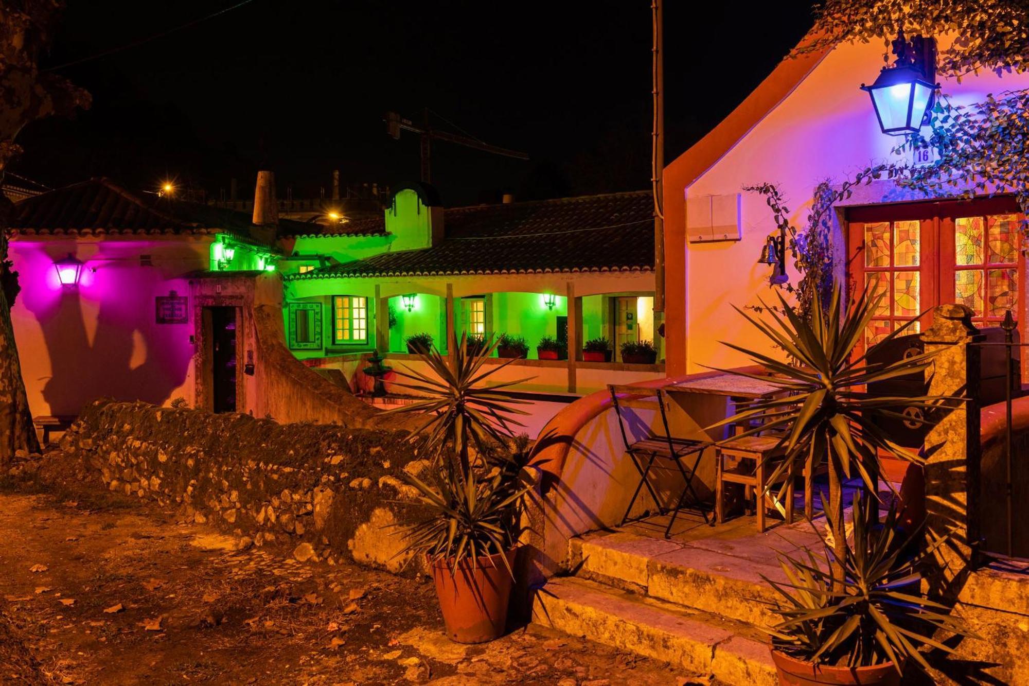 Sintra Wow - Unique Double Smart Room In 17Th Century Palace! Hot Tub, Snooker, Bbq, Ps5, Sauna, Gym Ngoại thất bức ảnh