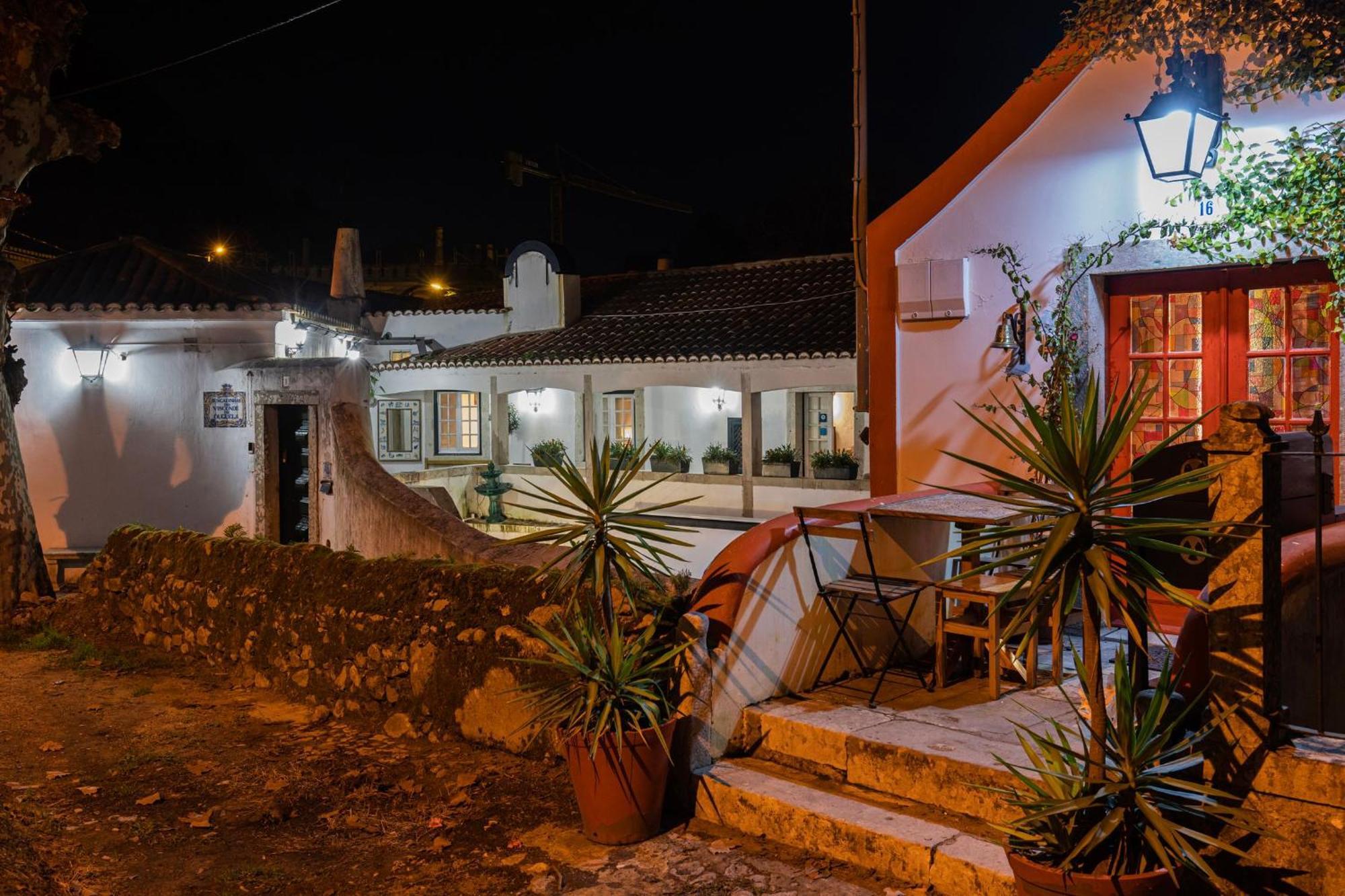 Sintra Wow - Unique Double Smart Room In 17Th Century Palace! Hot Tub, Snooker, Bbq, Ps5, Sauna, Gym Ngoại thất bức ảnh
